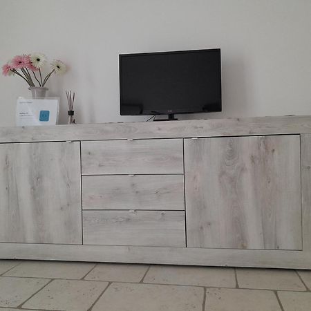 Appartamento indipendente in villa Castelfidardo Esterno foto
