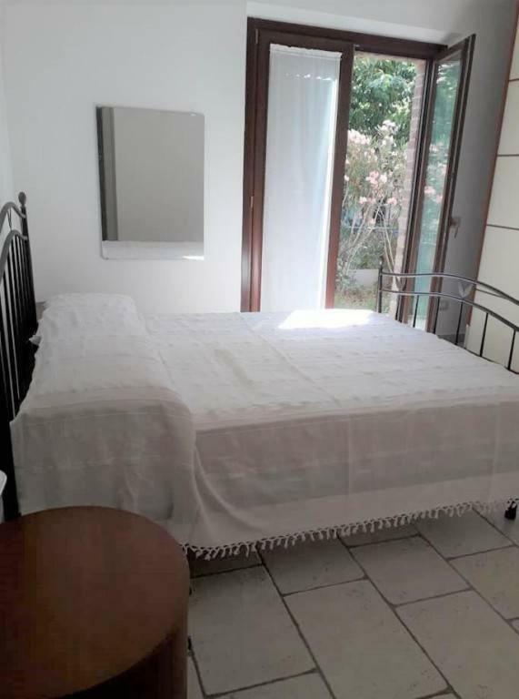 Appartamento indipendente in villa Castelfidardo Esterno foto